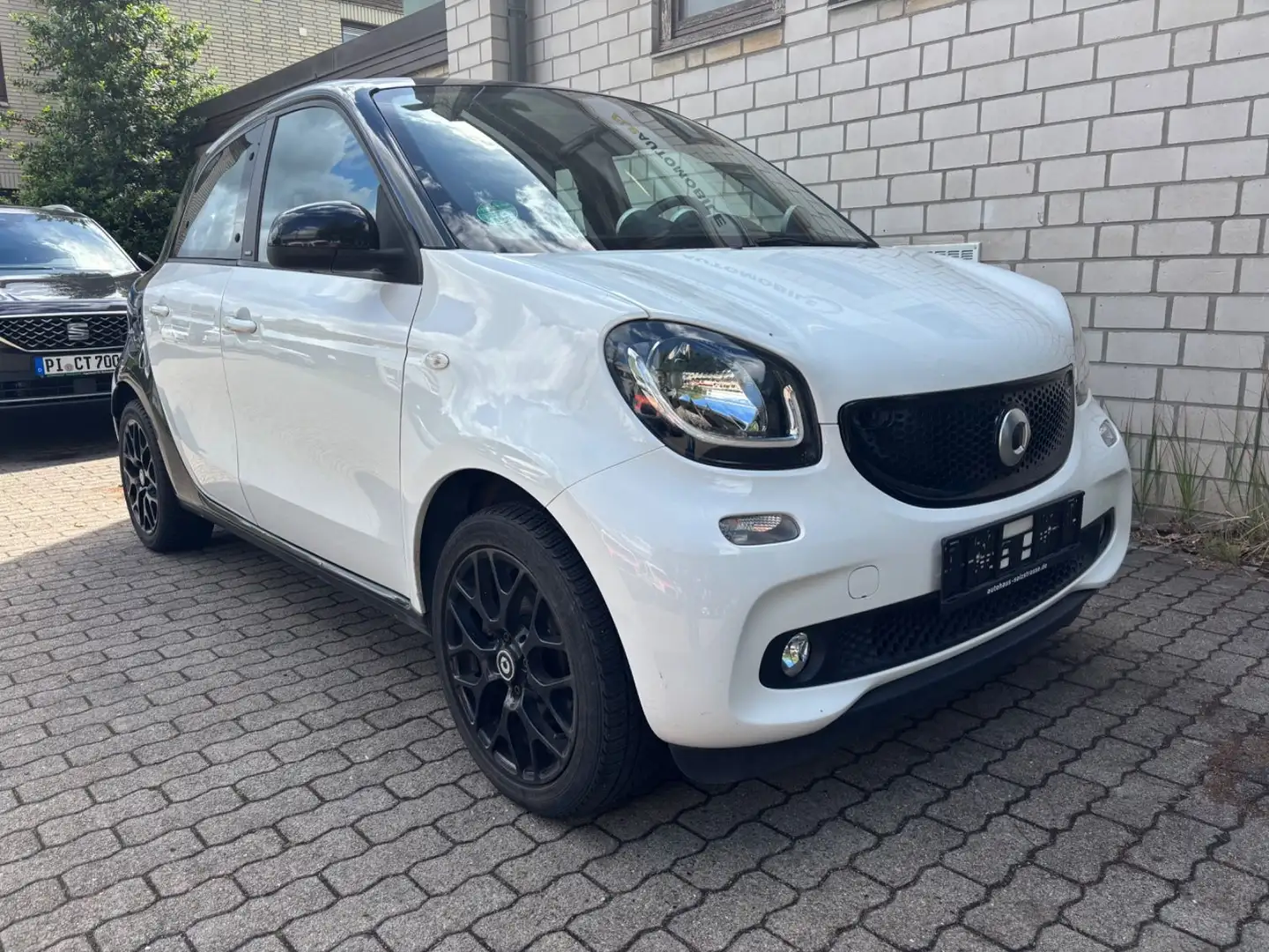 smart forFour Turbo Passion Sport Paket Navi Wit - 1