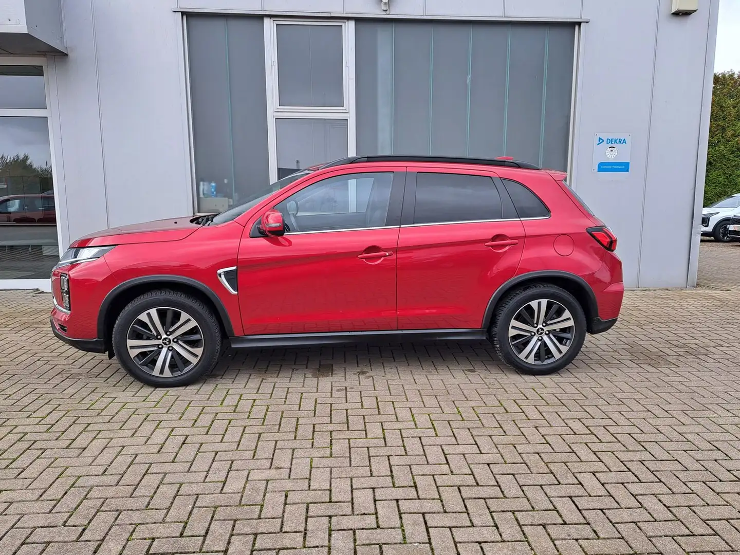 Mitsubishi ASX Intro Edition+ 150PS BI-LED NAVI KAMERA AHK Rouge - 2