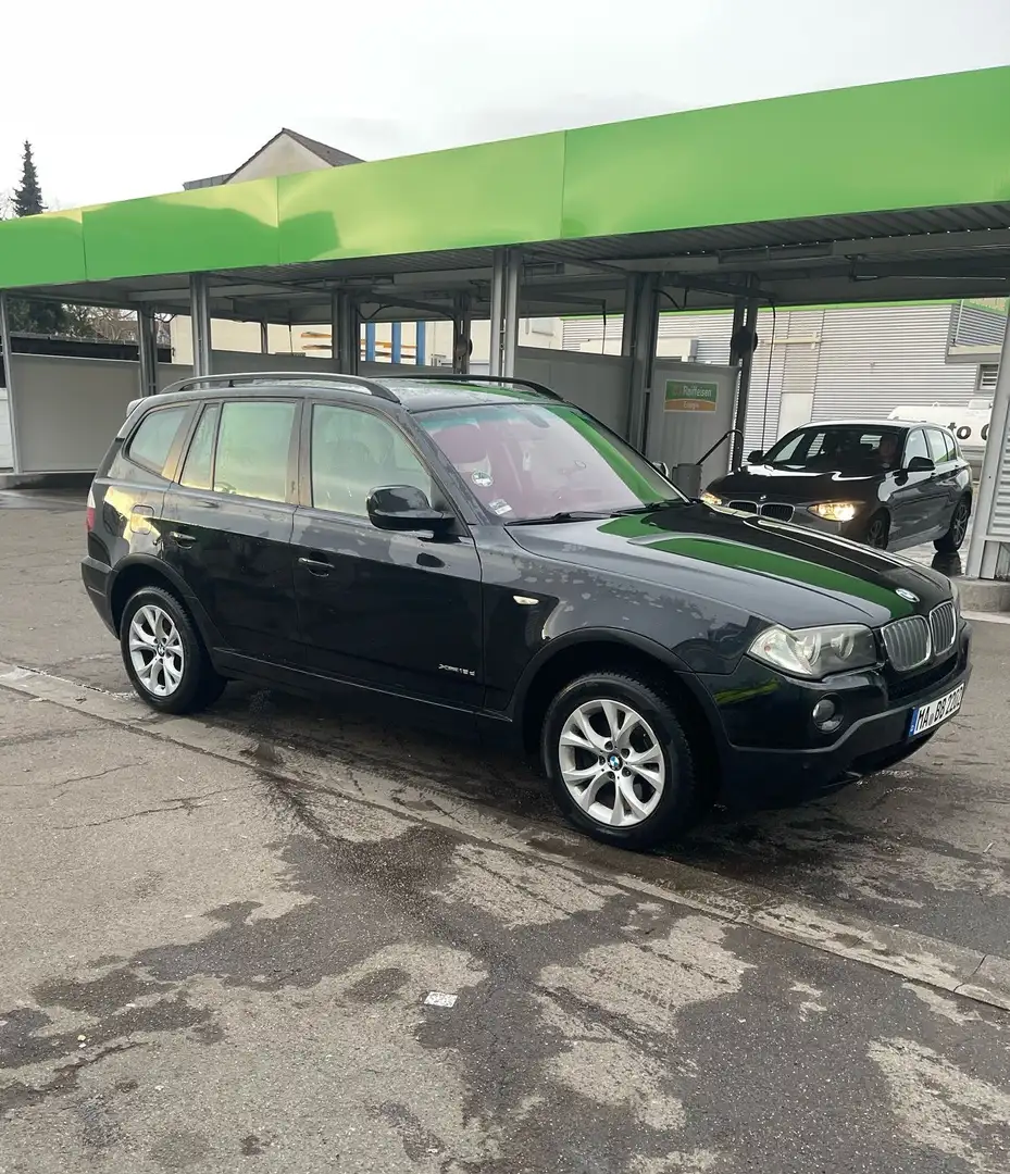 BMW X3 xDrive 18d Edition Lifestyle Schwarz - 1