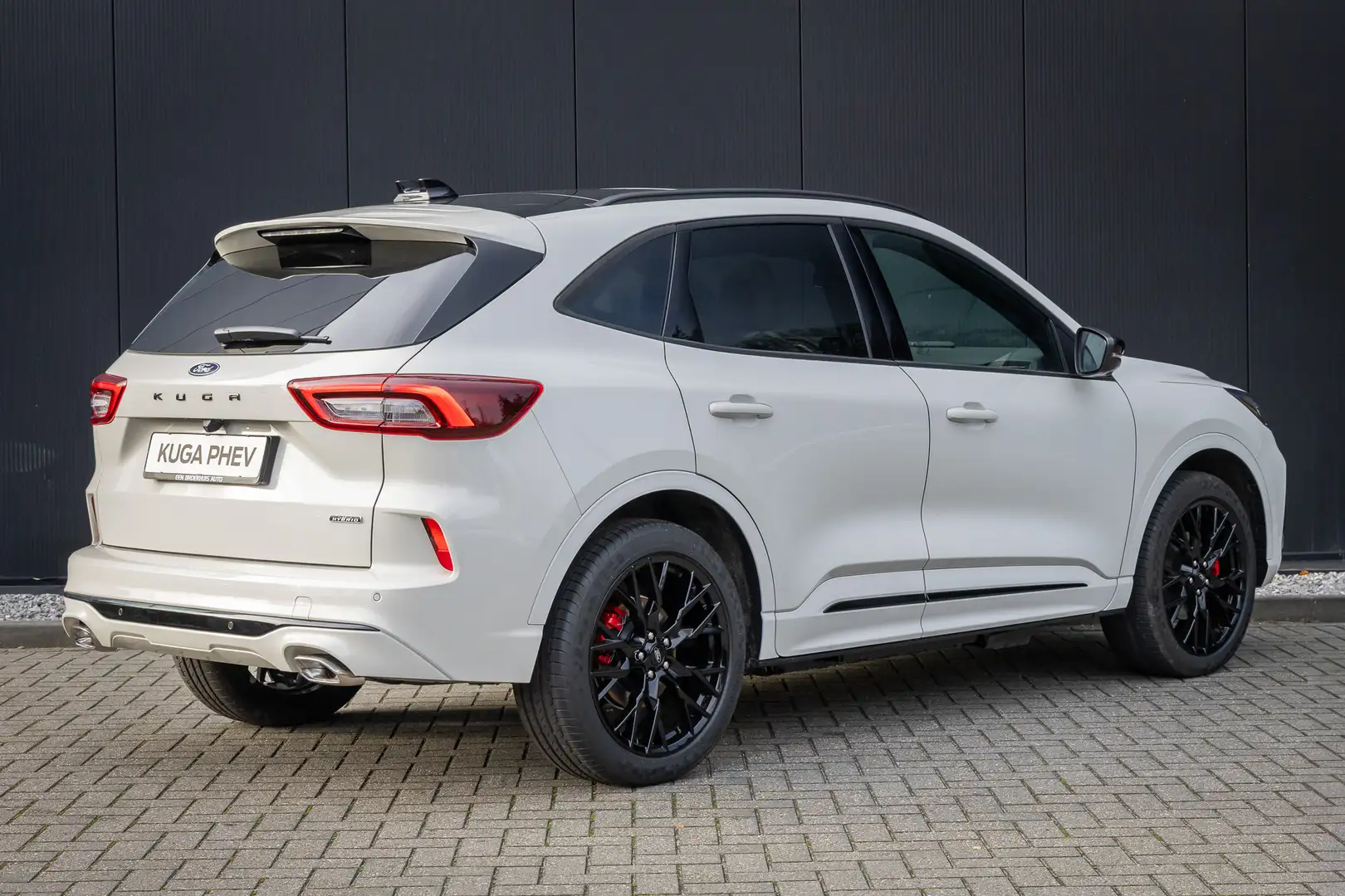 Ford Kuga 2.5 PHEV Sound Edition | Black-pack | Wegklap Trek Gris - 2