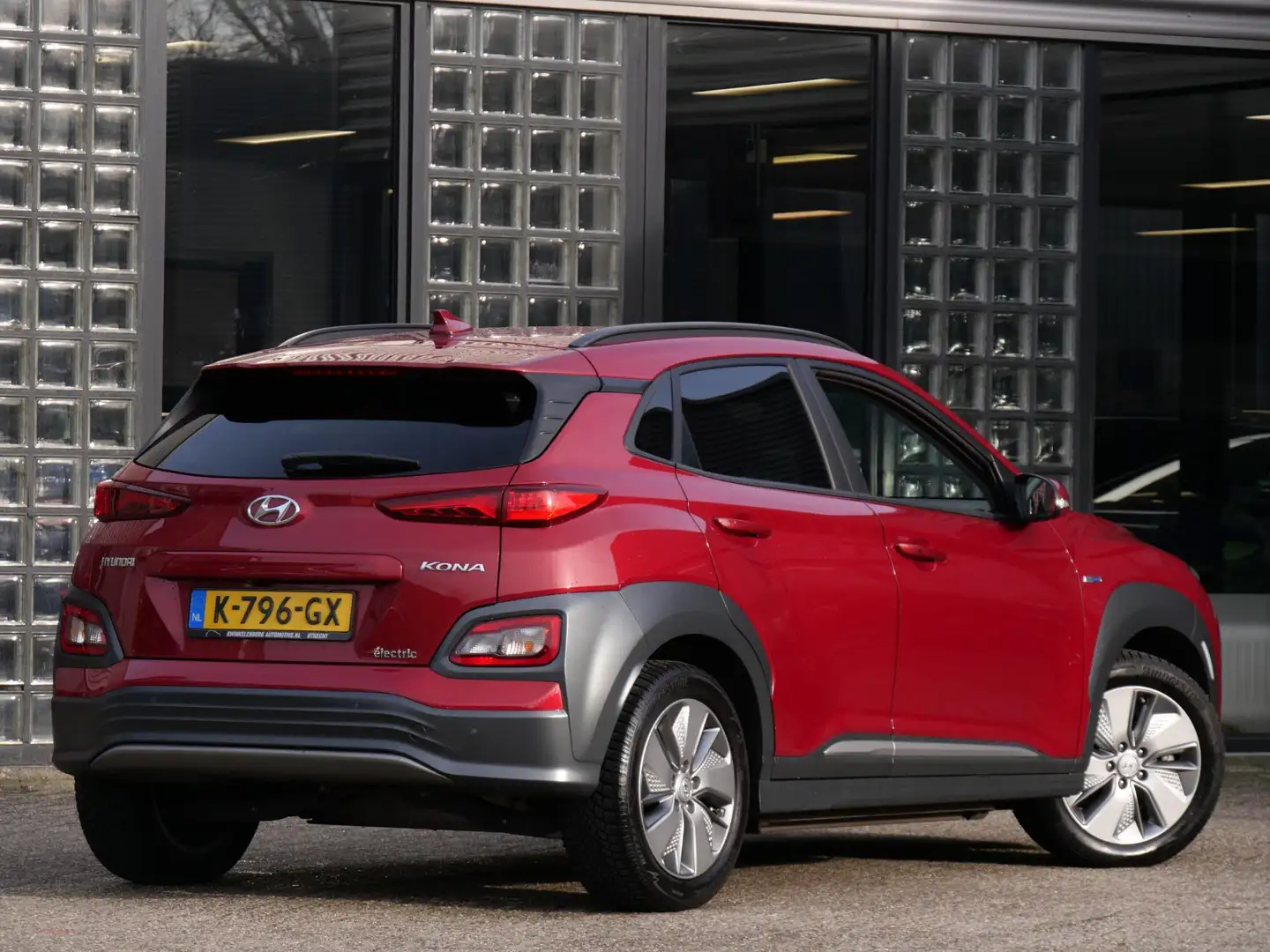 Hyundai KONA EV 64kWH FASHION/ 3-FASE/ SOH 100%/ HEAD-UP/ BLIND Rouge - 2