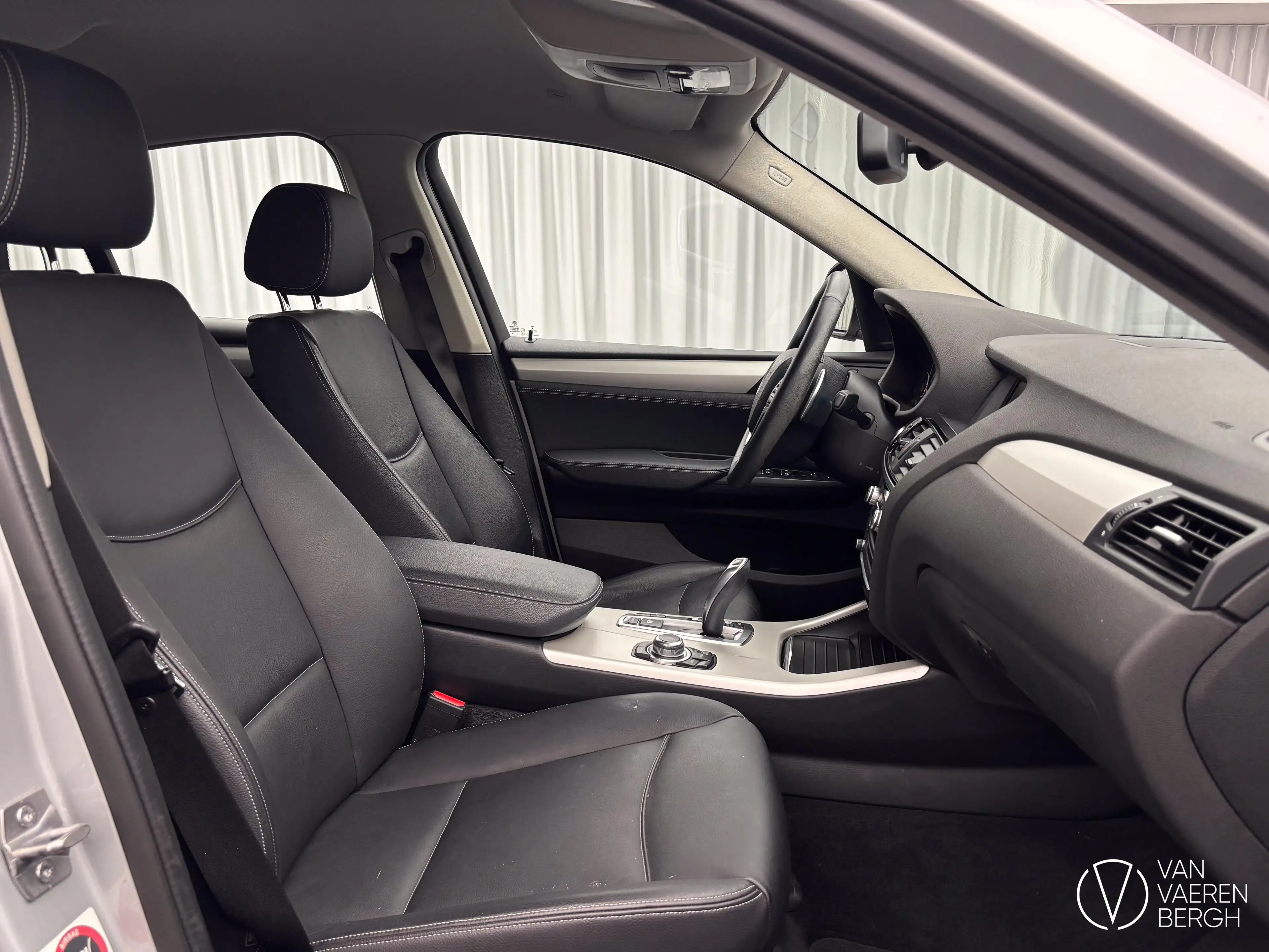 BMW X4 xDrive20d/ LED/ VERW ZETELS/ MOOIE STAAT — photo 3