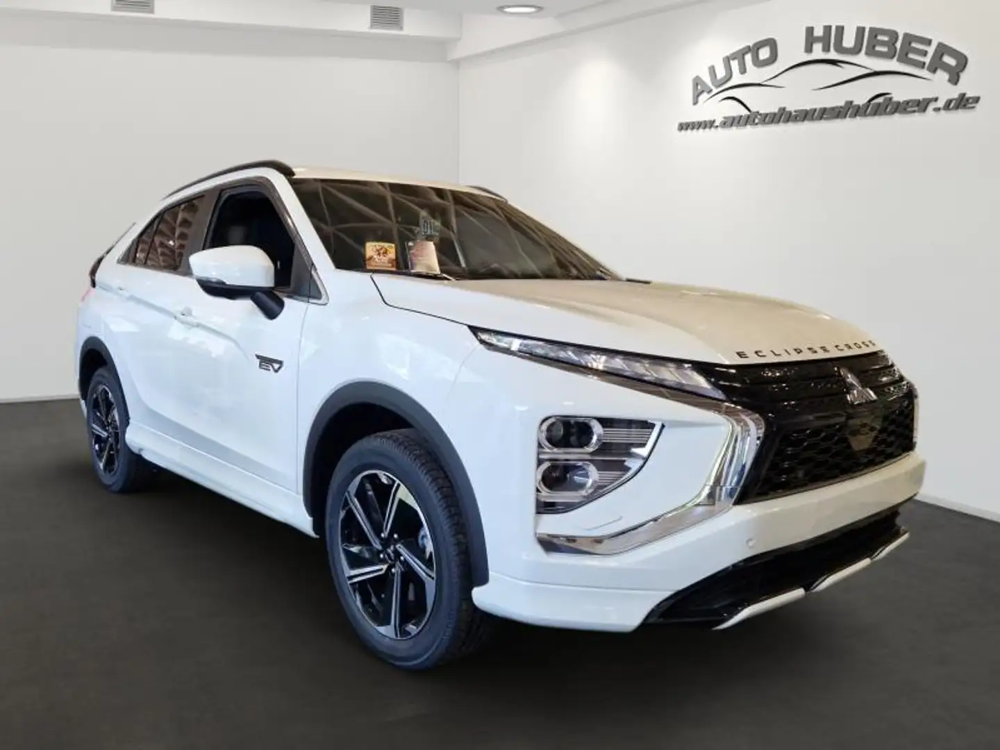Mitsubishi Eclipse Cross PHEV PLUS Select LED Navi Shzg. Weiß - 1