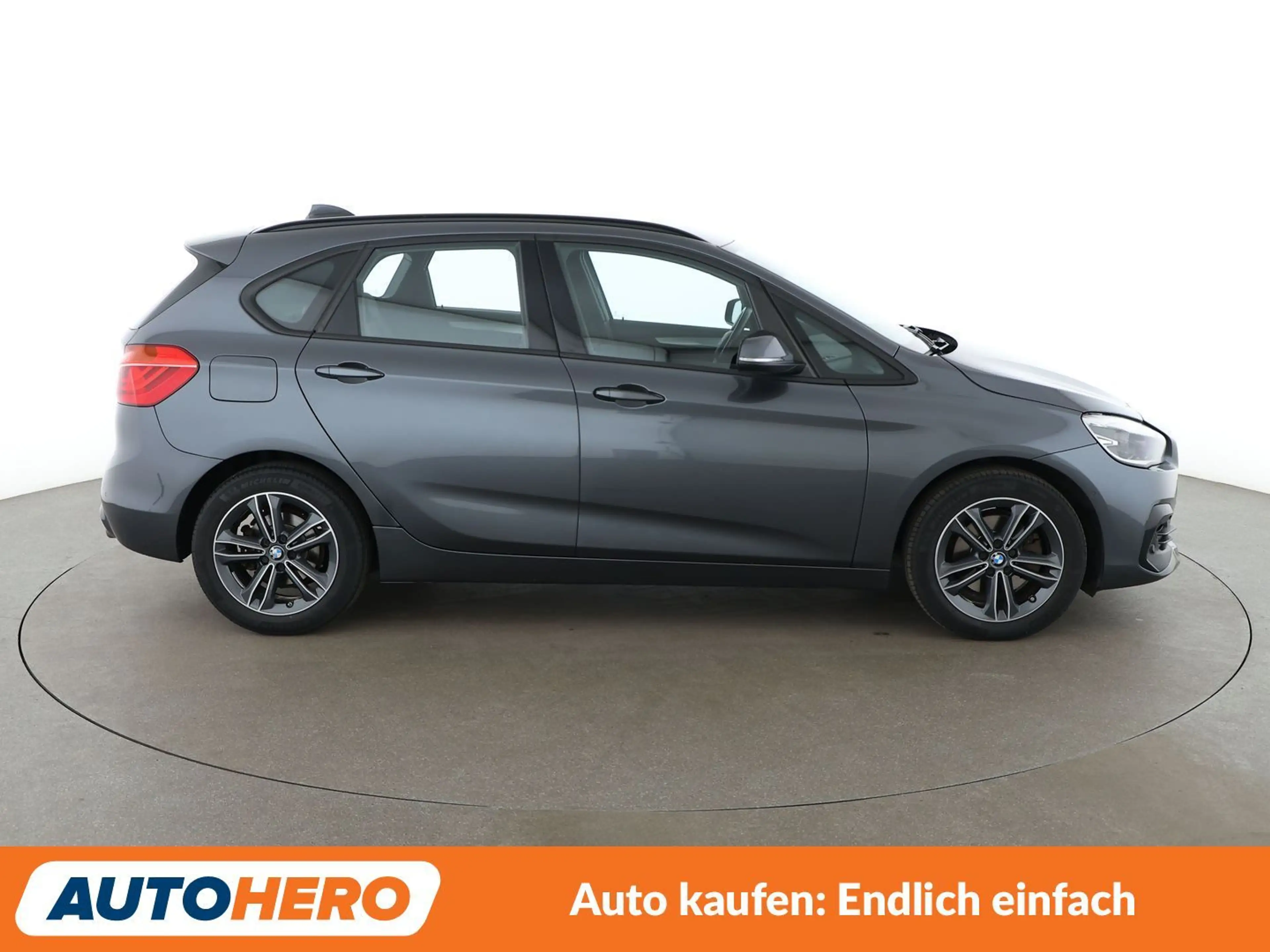BMW 220 220i Active Tourer Advantage Aut.*NAVI*PDC*TEMPO* — photo 7