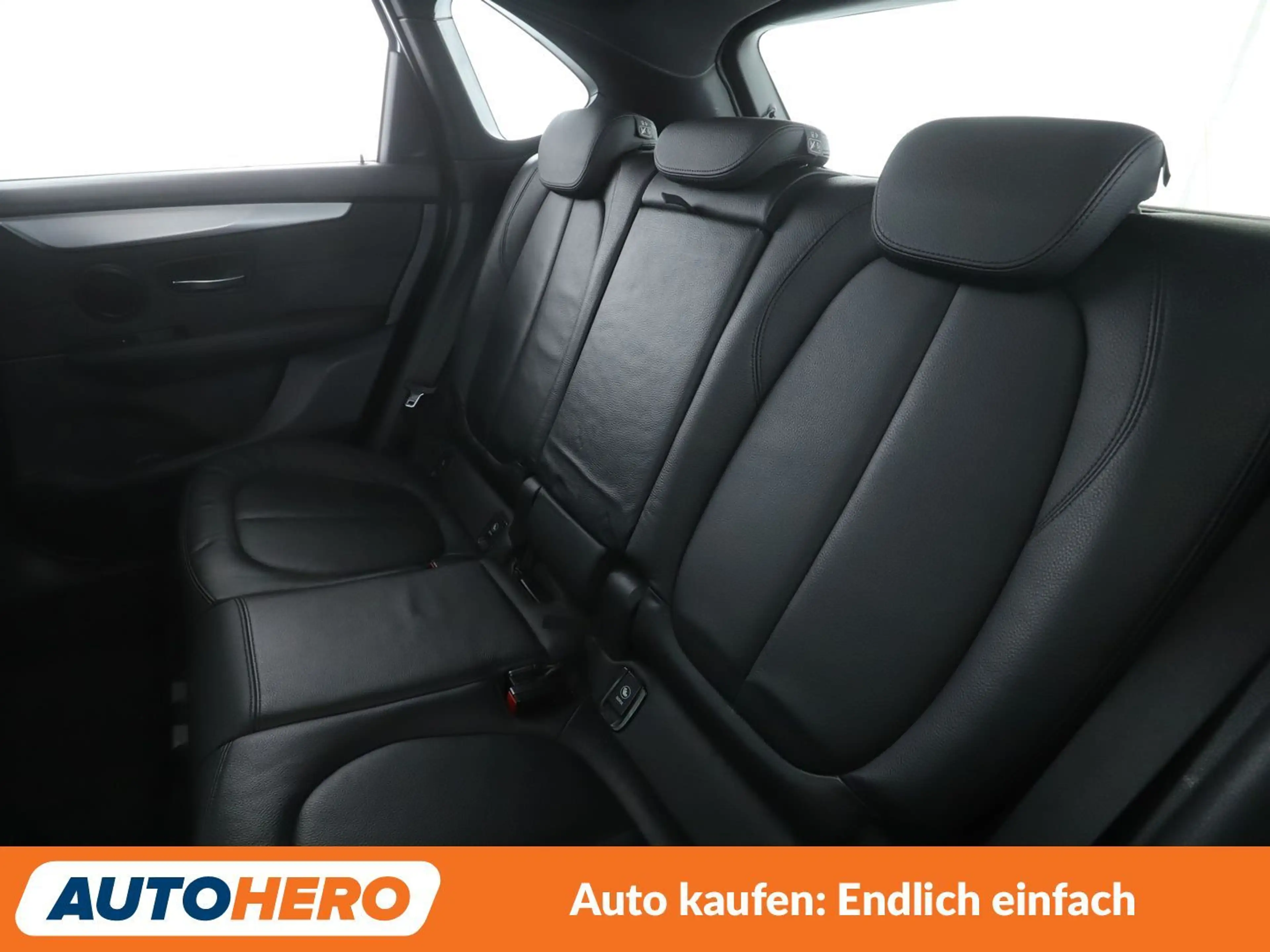BMW 220 220i Active Tourer Advantage Aut.*NAVI*PDC*TEMPO* — photo 14