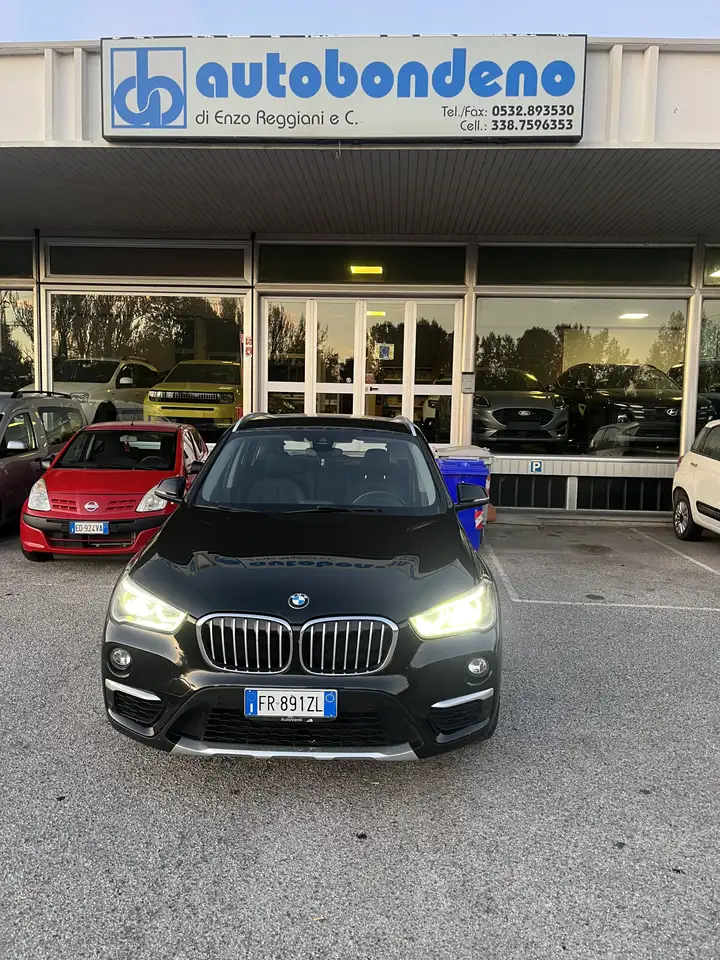 BMW X1 sdrive18d xLine auto — photo 1 of 5