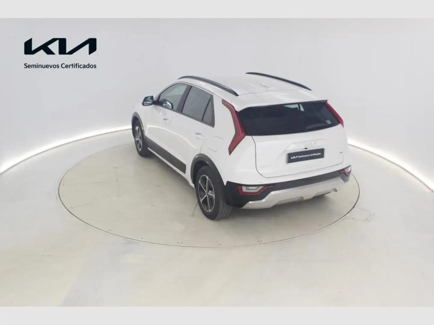 Kia Niro 1.6 HEV Drive White - 2