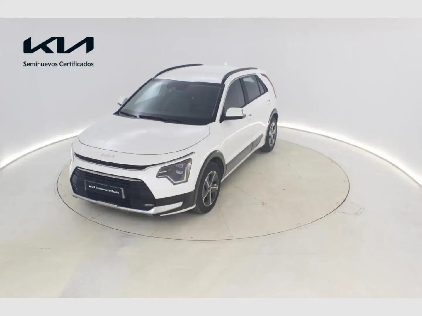 Kia Niro 1.6 HEV Drive White - 1