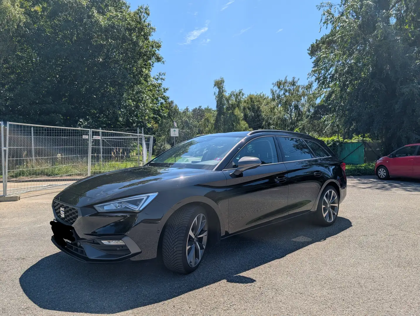 SEAT Leon Leon Sportstourer 2.0 TDIFR Schwarz - 2