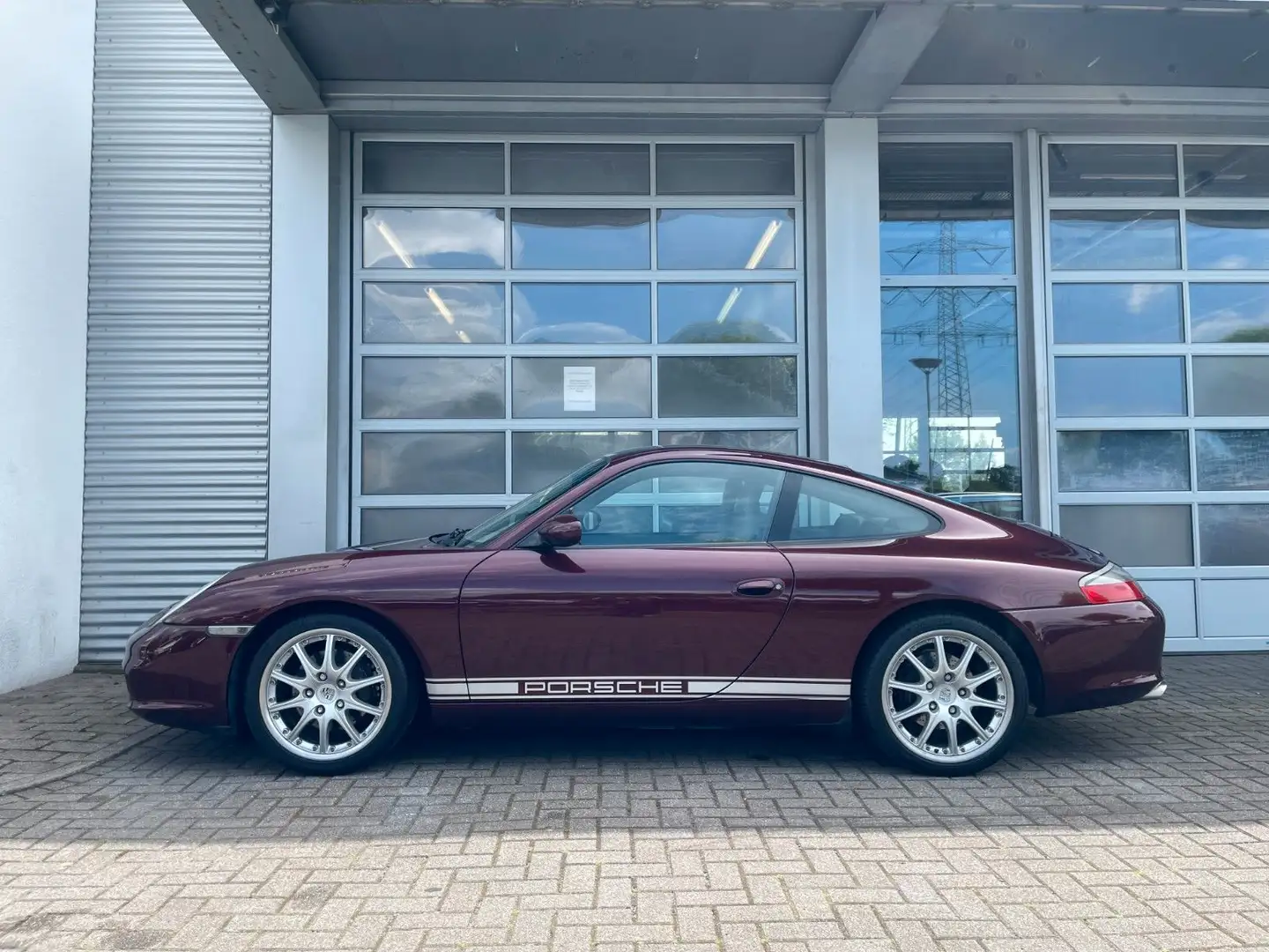 Porsche 996 C2/SDH/SHZ/XENON/LEDER/18ZOLL Rot - 2