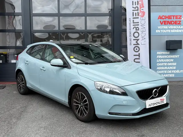 Volvo V40 Cross Country V40 Cross Country D2 120 Geartronic 6 Momentum
