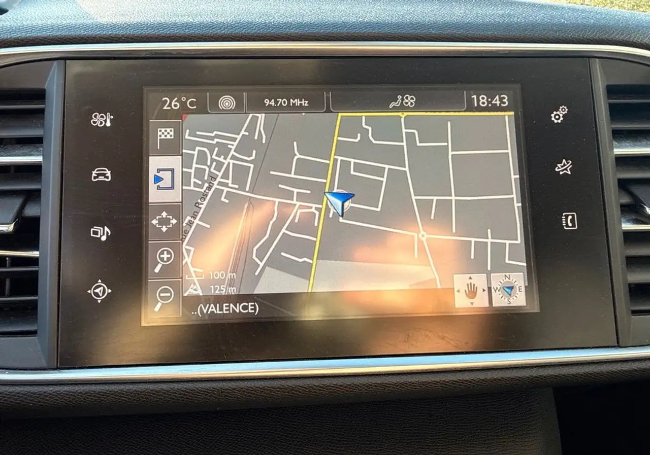 Peugeot 308 308 — photo 10
