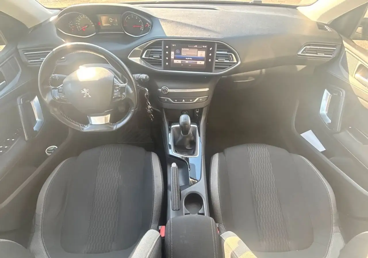 Peugeot 308 308 — photo 3