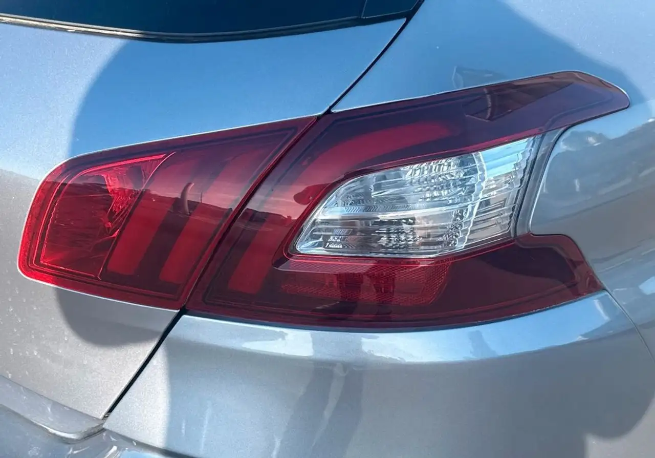 Peugeot 308 308 — photo 15