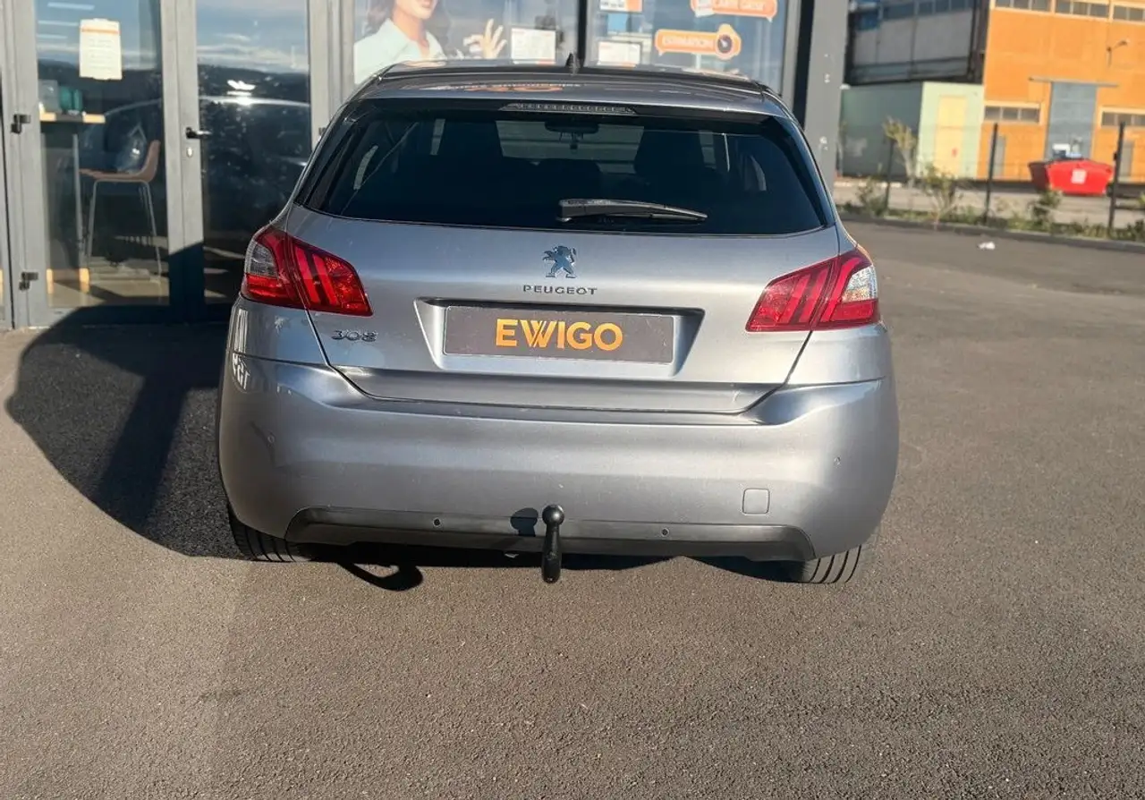 Peugeot 308 308 — photo 23