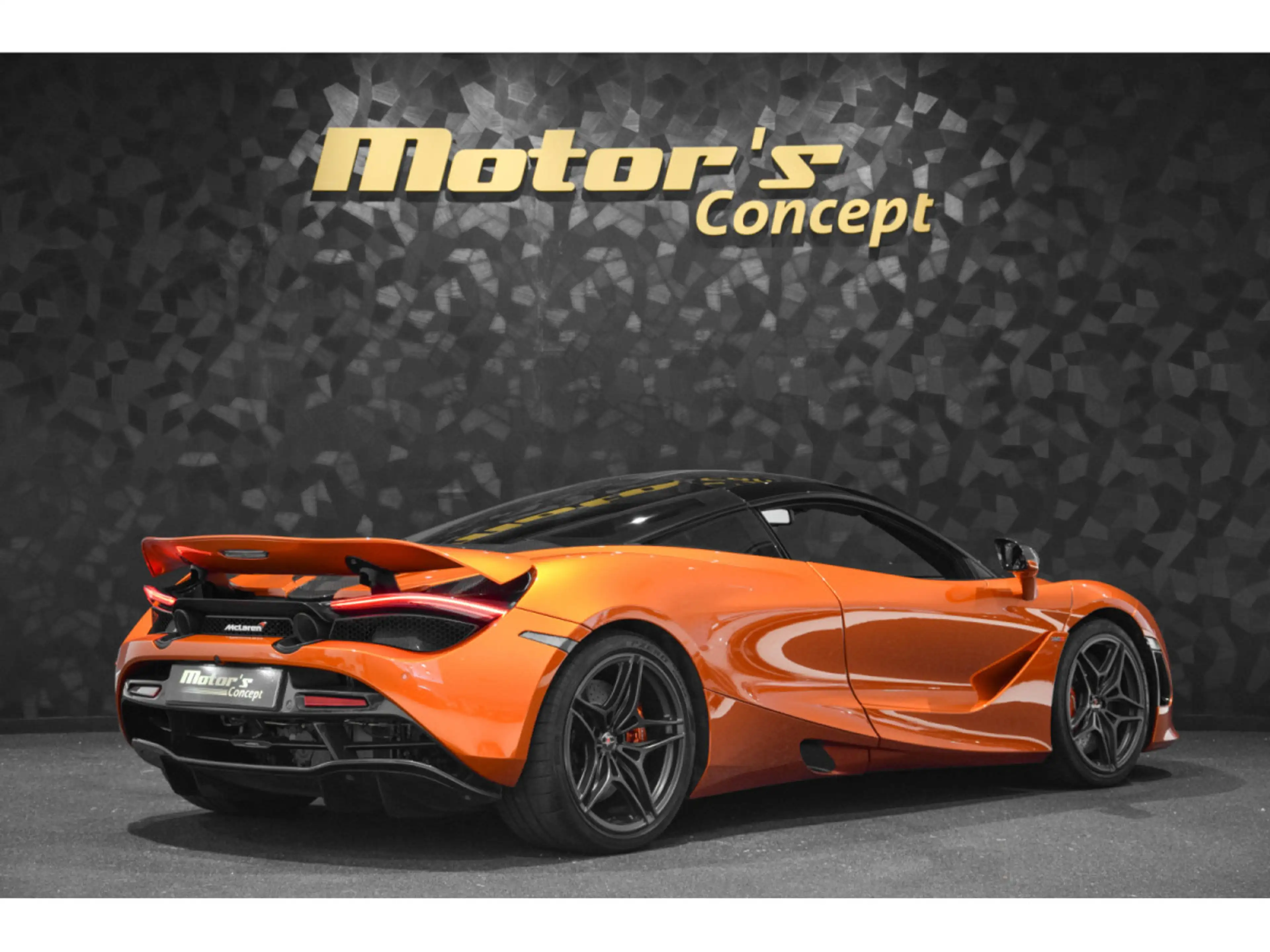 McLaren 720S COUPÉ PERFORMANCE - PACK CARBONE - ELITE PAINT — photo 3