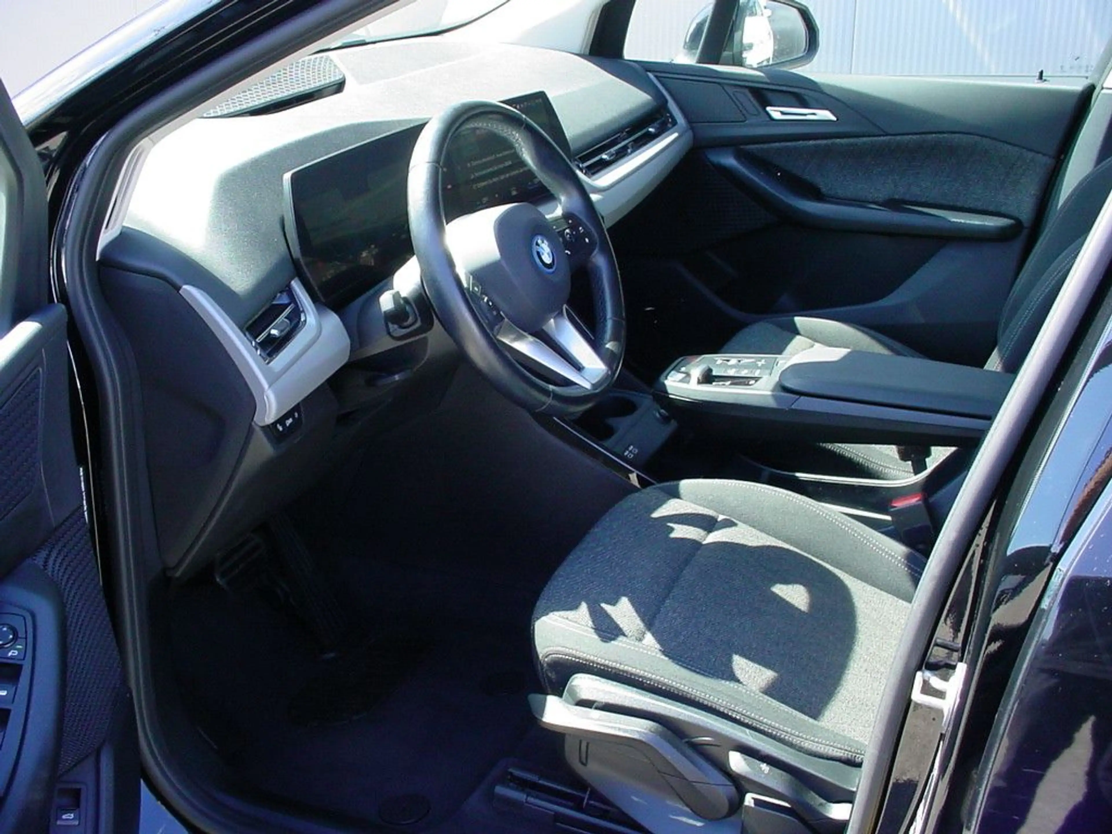 BMW 225 225eX*Navi*Sitzh*Widescreen*DAB*Tempo — photo 6