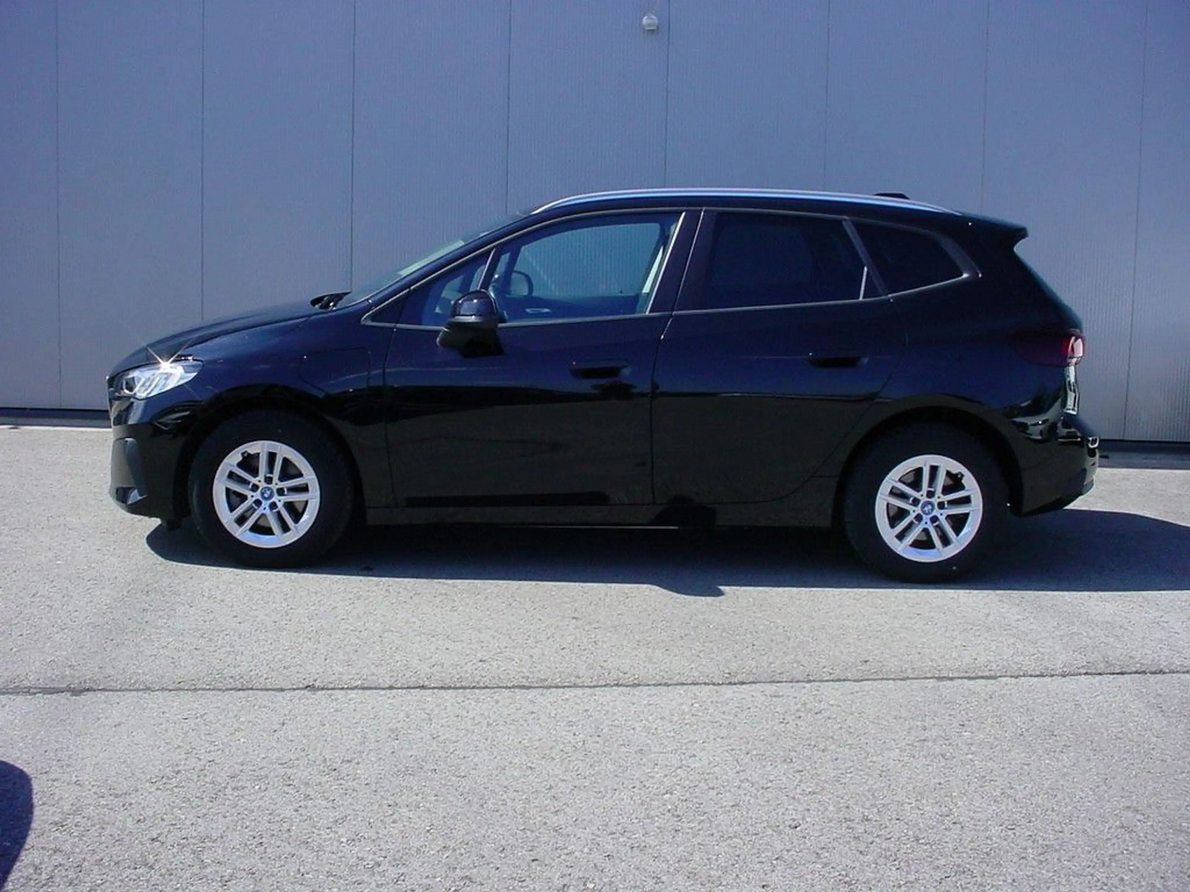 BMW 225 225eX*Navi*Sitzh*Widescreen*DAB*Tempo — photo 3