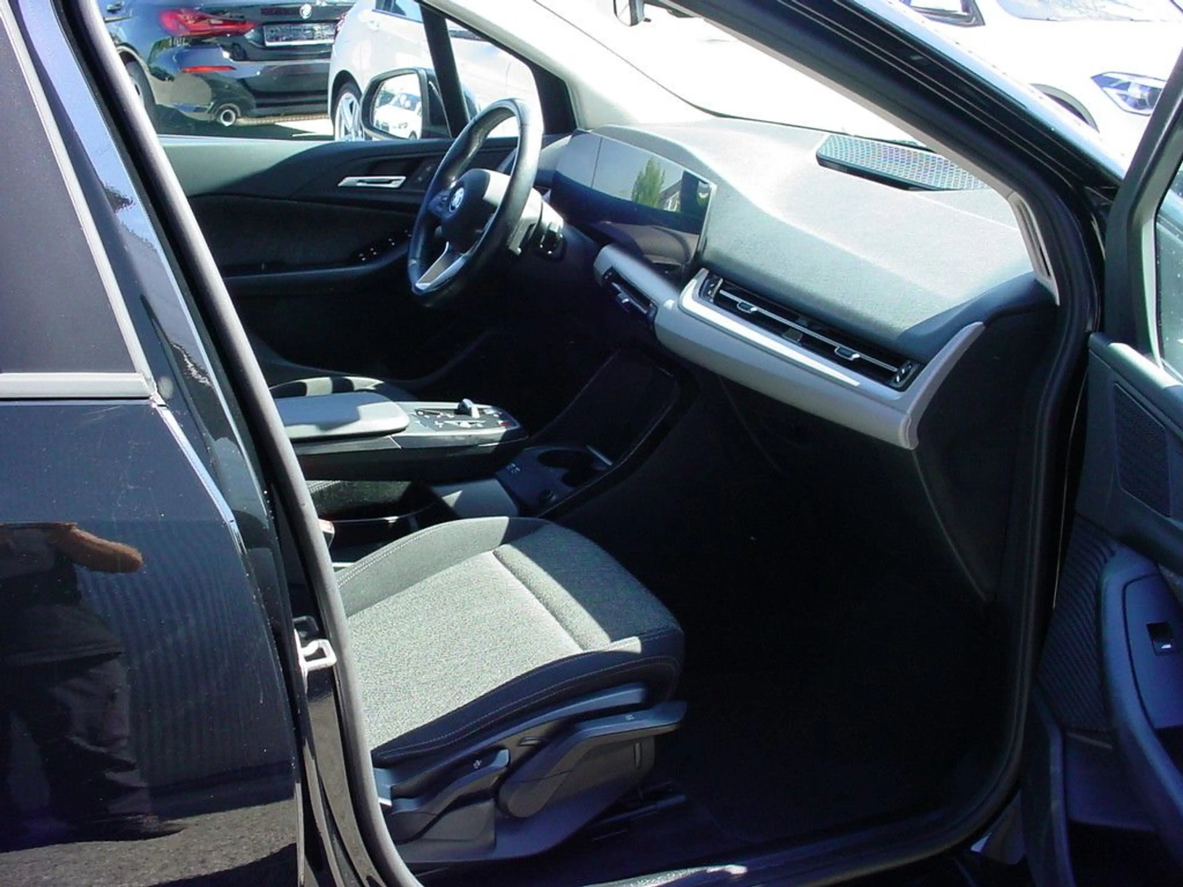 BMW 225 225eX*Navi*Sitzh*Widescreen*DAB*Tempo — photo 5