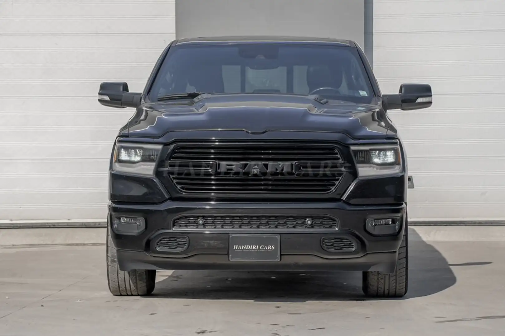 Dodge RAM 2019 Sport € 38000 200L LPG +PAINTED COVER Noir - 2