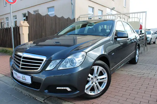 Mercedes-Benz E 250 Limousine BlueEfficiency |Autom| 64000Km