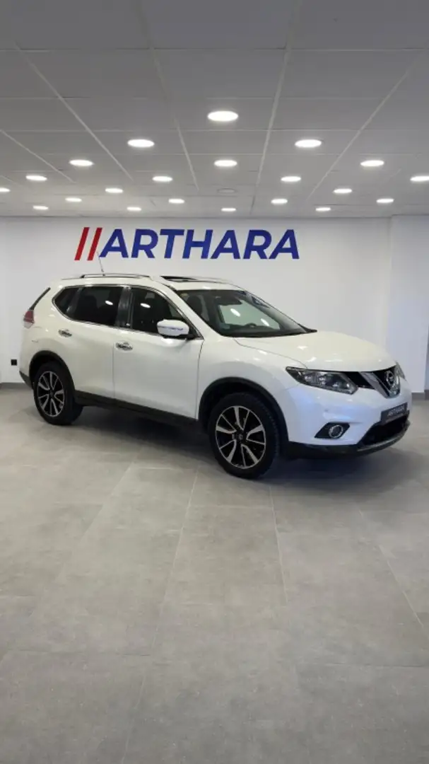 Nissan X-Trail 1.6 dCi Tekna 4x2 - 1