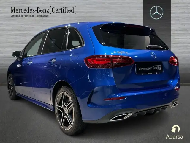 Mercedes-Benz B-Class view 4