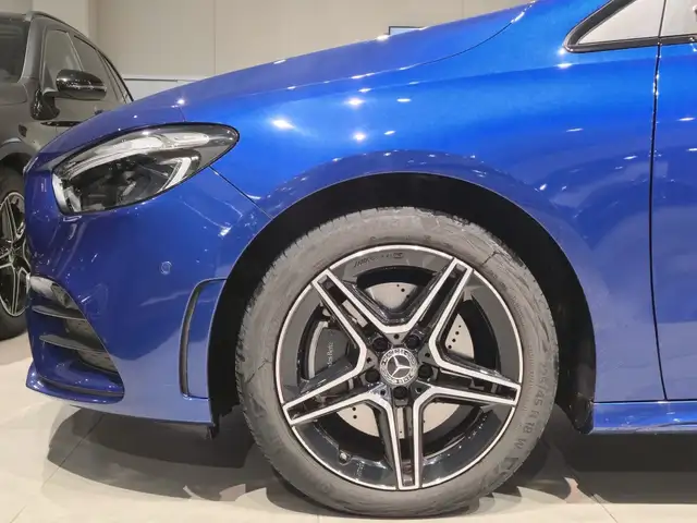 Mercedes-Benz B-Class view 10