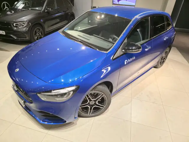 Mercedes-Benz B-Class view 11