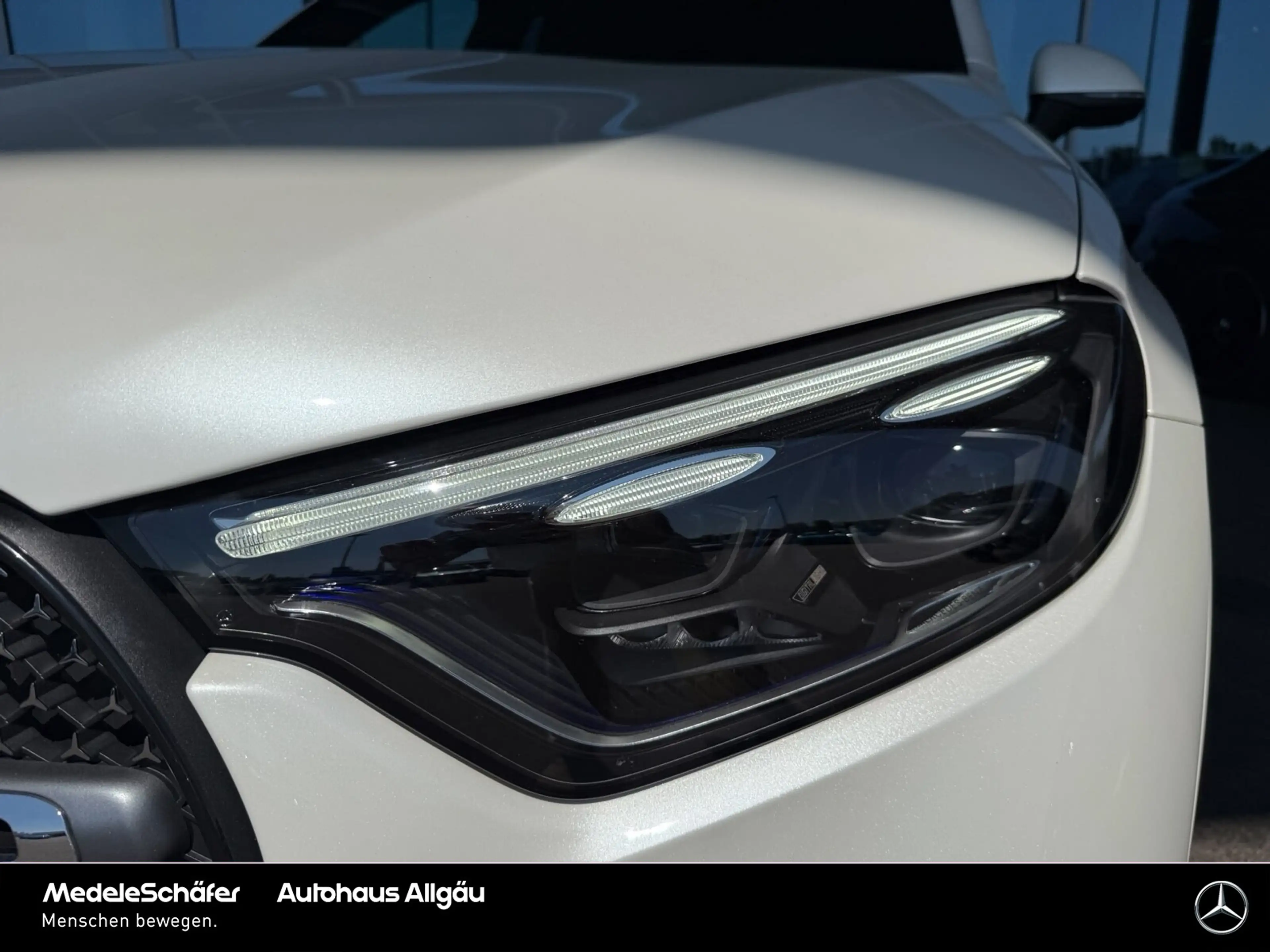 Mercedes-Benz GLC 220 GLC 220 d 4M AMG Premium 20" Fahr-Assi Pano 360° — photo 10