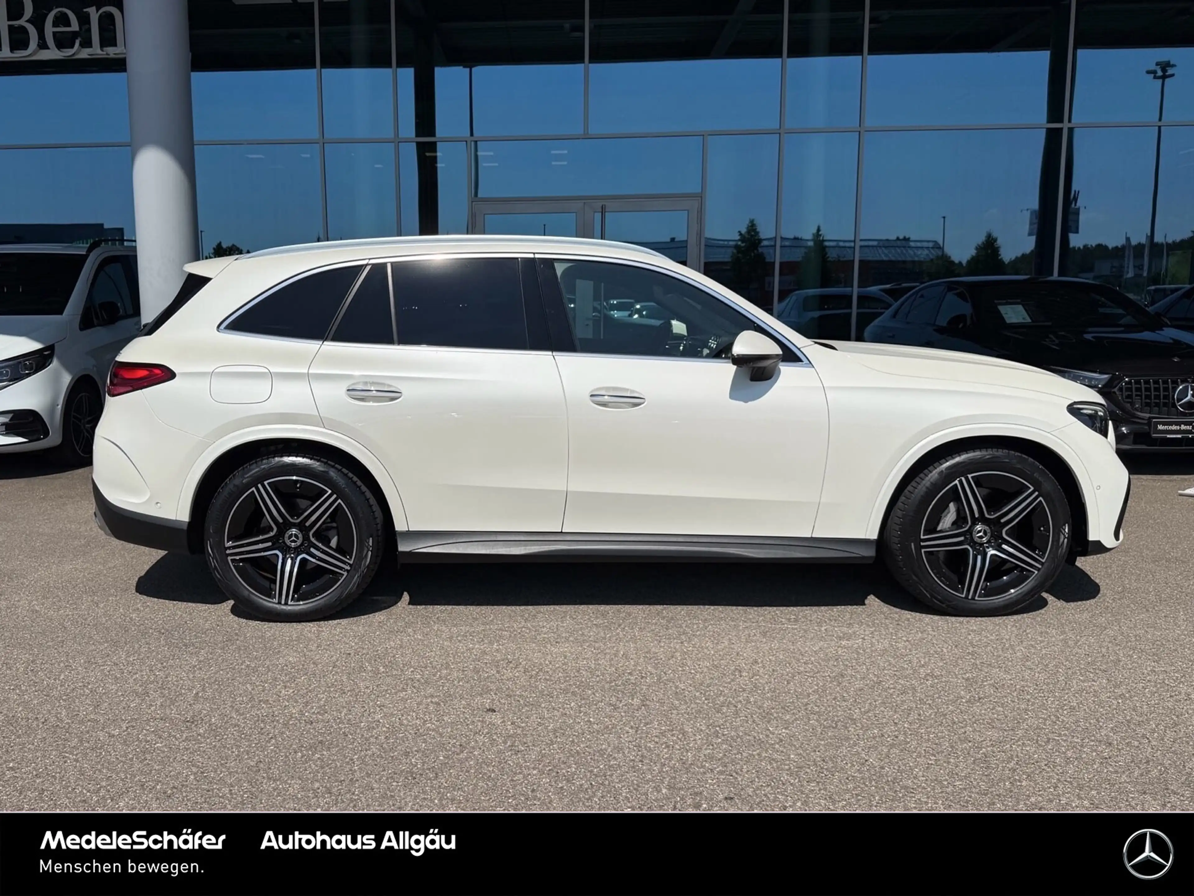 Mercedes-Benz GLC 220 GLC 220 d 4M AMG Premium 20" Fahr-Assi Pano 360° — photo 3
