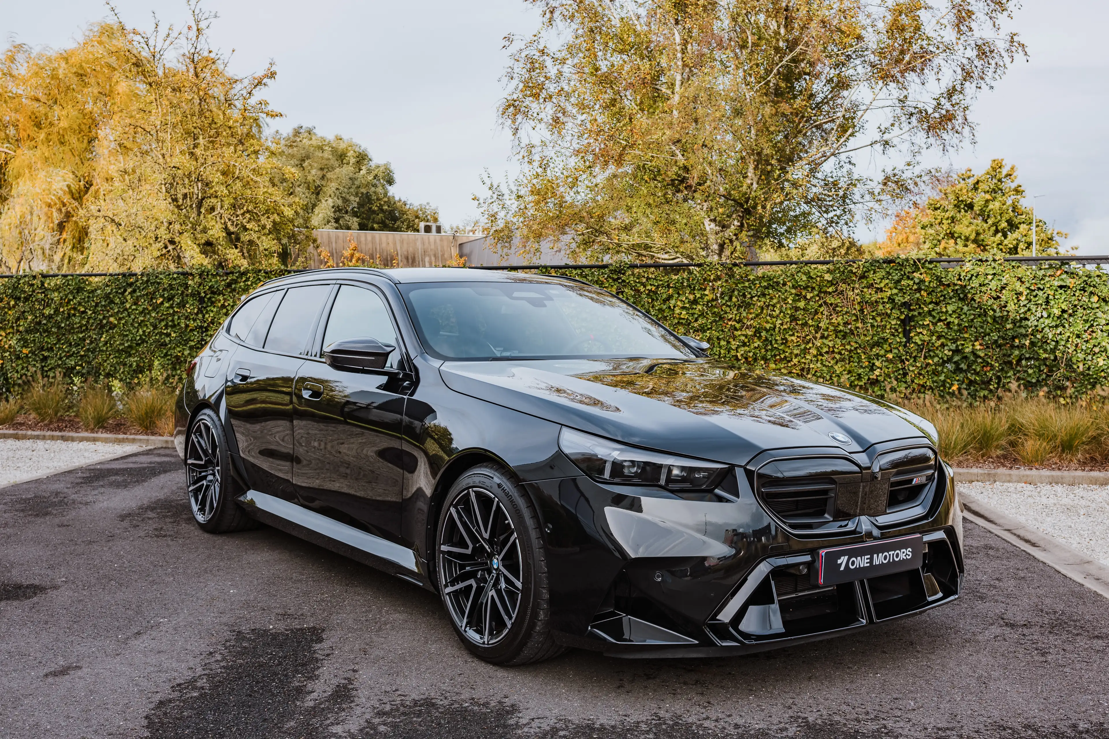 BMW M5 M5 Touring PHEV 4.4 AS (535 kW)