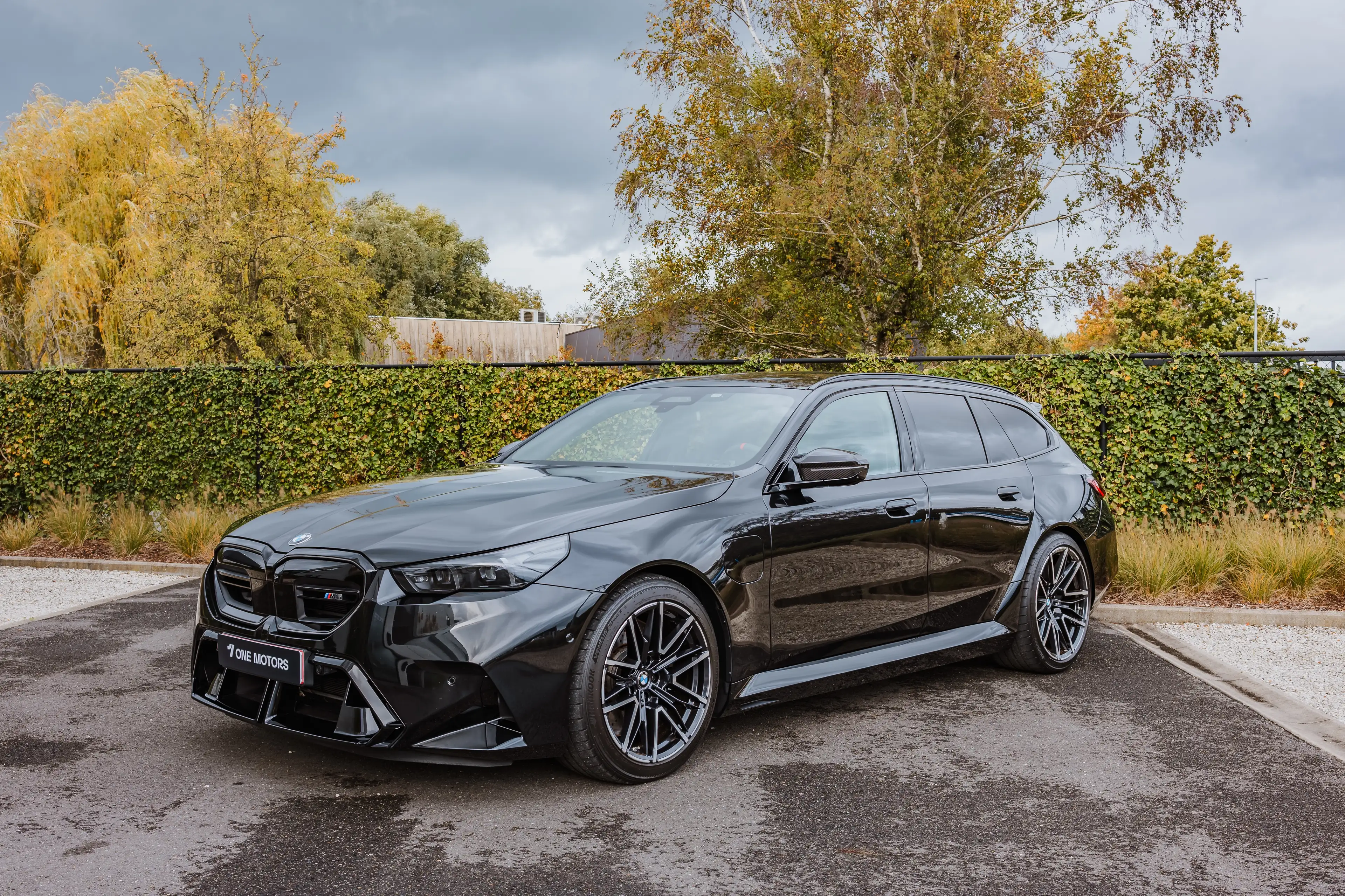 BMW M5 M5 Touring PHEV 4.4 AS (535 kW) — photo 2