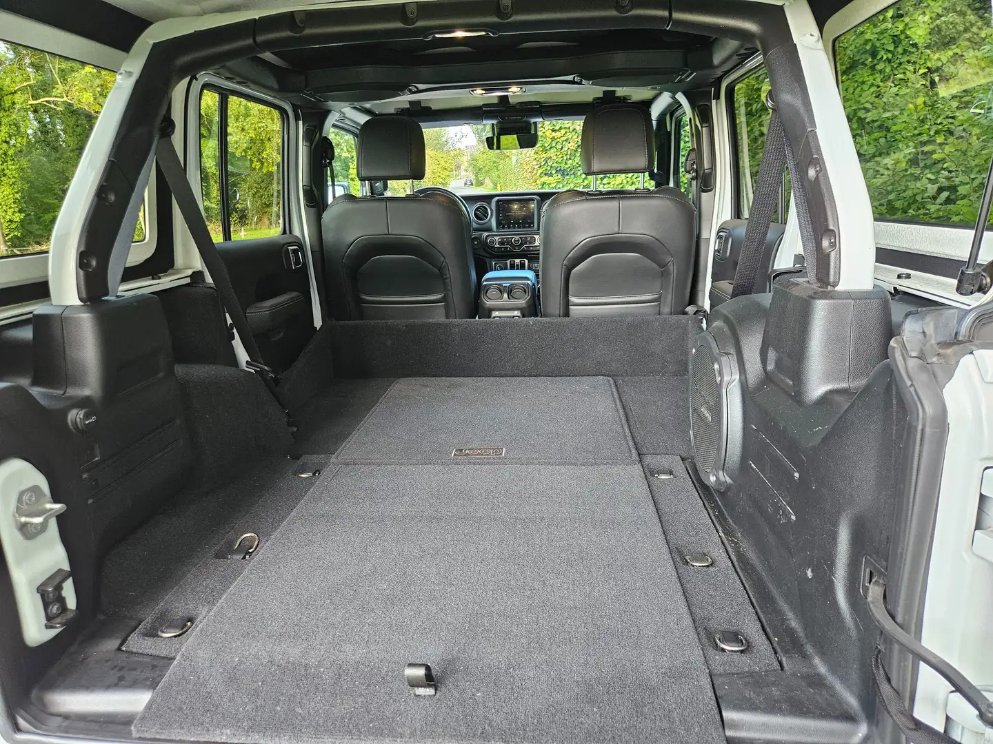 Jeep Wrangler Wrangler Unlim 2.2 Diesel Lichtevracht Au Sahara Blanc - 2