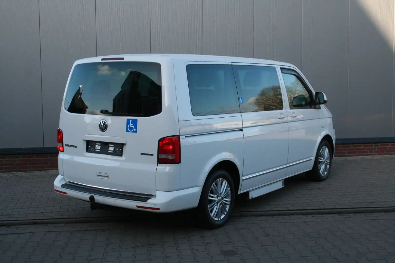 Volkswagen T5 Transporter T5 Multivan 2.0TDI 114PS *KASSETTENLIFT* Weiß - 2
