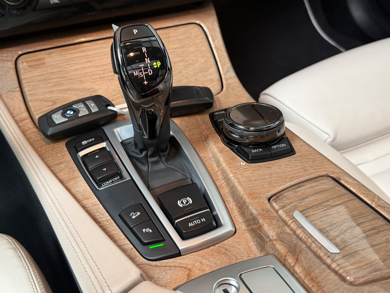 BMW 535 d xDrive M-Paket LED Softclose Fond Entertainment — photo 13