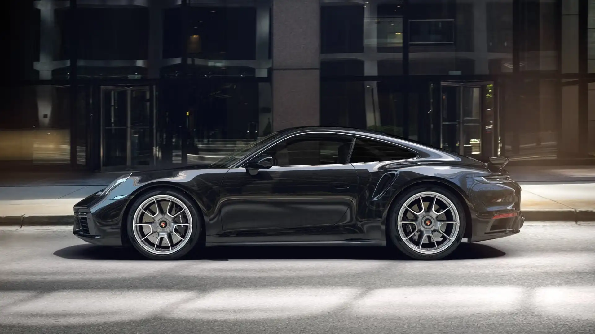 Porsche 992 Turbo S Noir - 2