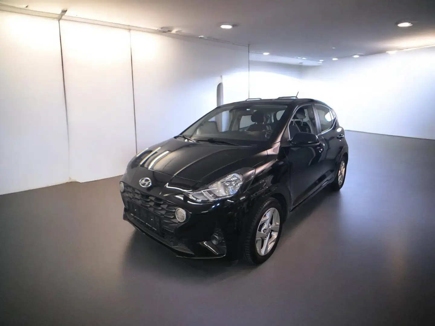 Hyundai i10 Trend Automatik FACELIFT Absolut NEUWERTIG Noir - 1