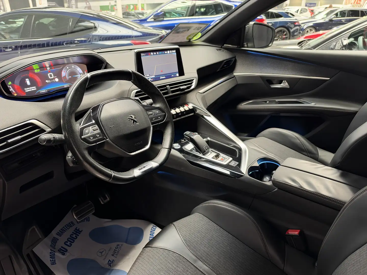 Peugeot 3008 1.5BlueHDi GT Line S&S EAT8 130 Gris - 2
