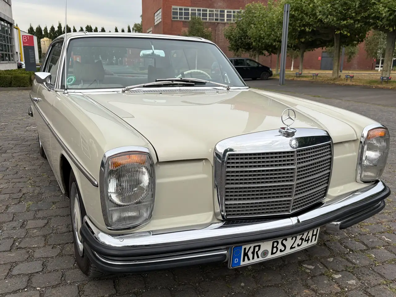 Mercedes-Benz 250 W114 Coupé Automatik, foto 7