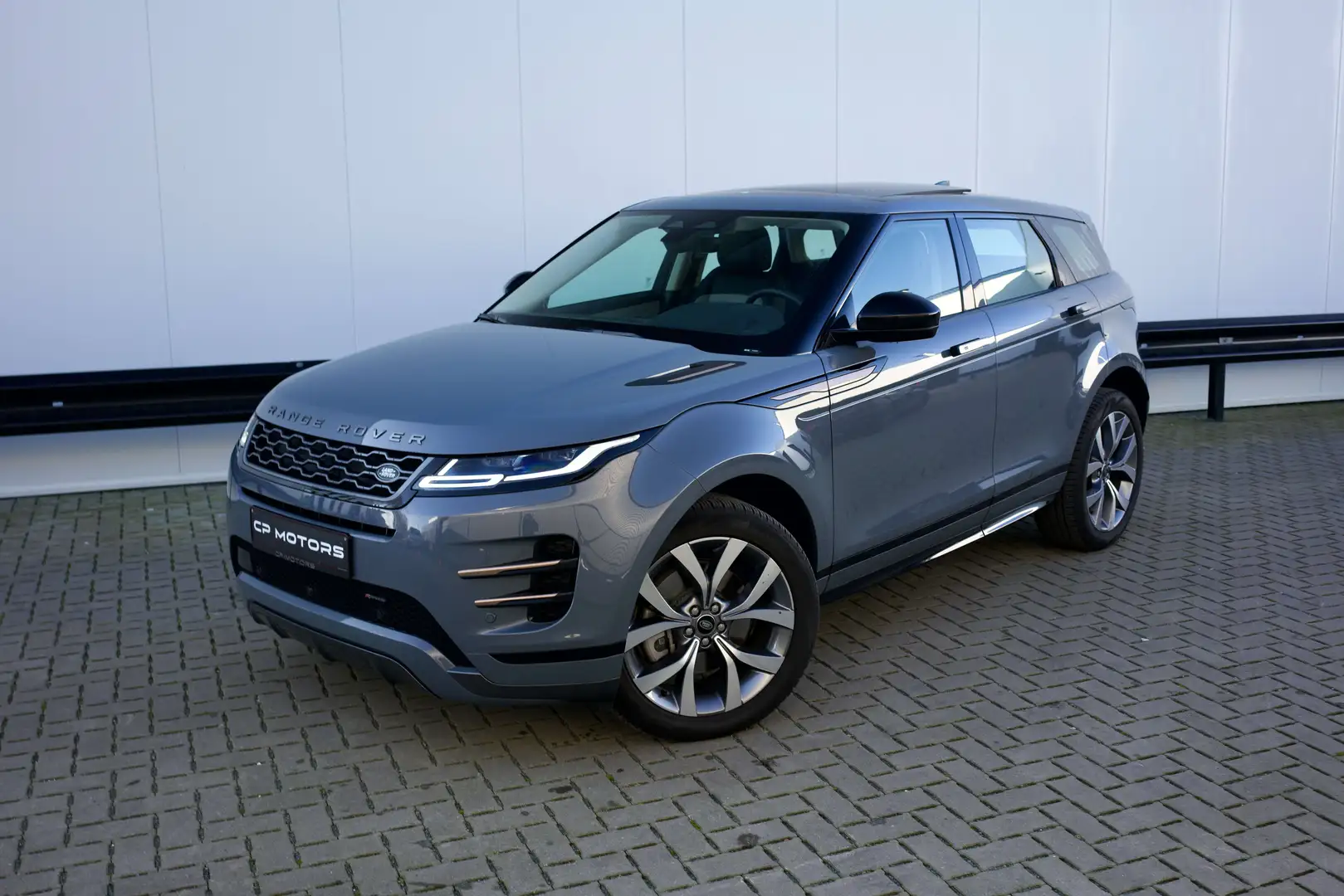 Land Rover Range Rover Evoque P200 SE R-DYNAMIC PANO  MERIDIAN  BTW-WAGEN Grijs - 1