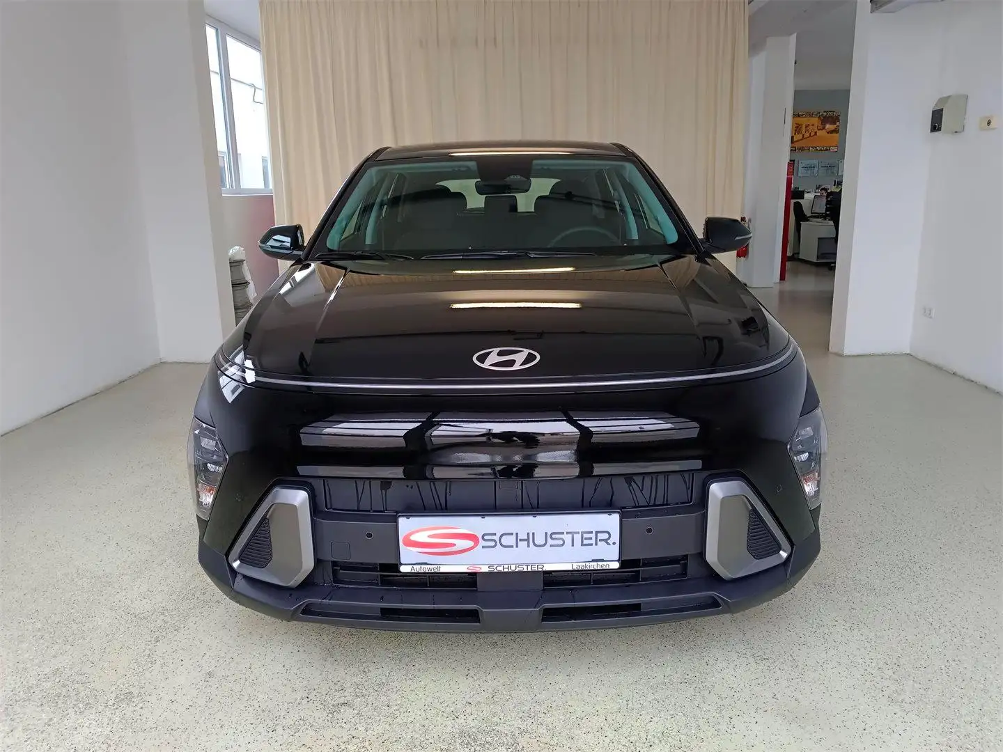 Hyundai KONA Kona HEV (SX2) Smart Line 1.6 GDI 2WD HEV k6hs1 Schwarz - 2