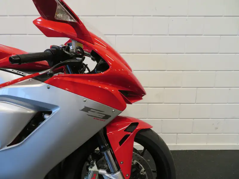 MV Agusta F3 - foto 4