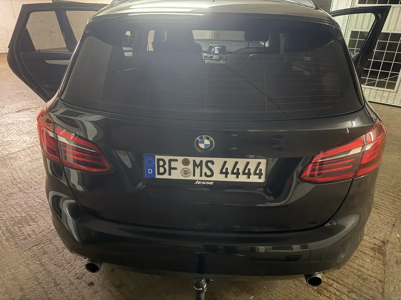 BMW 220