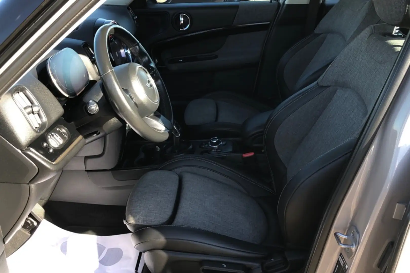 MINI Cooper Countryman - 2