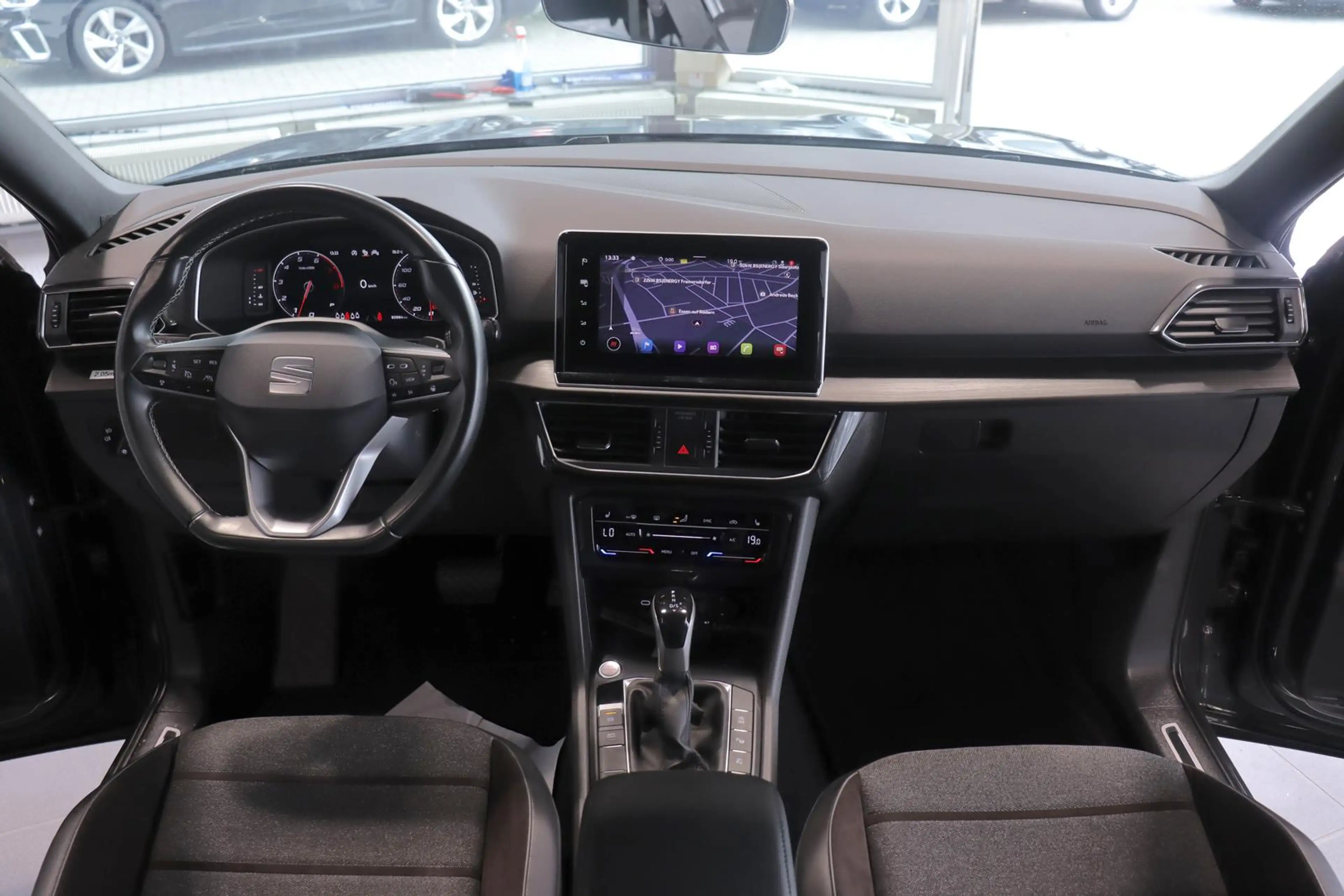 SEAT Tarraco 1.5 TSI DSG Xcellence *7-SITZE*AHK*CAM* — photo 11