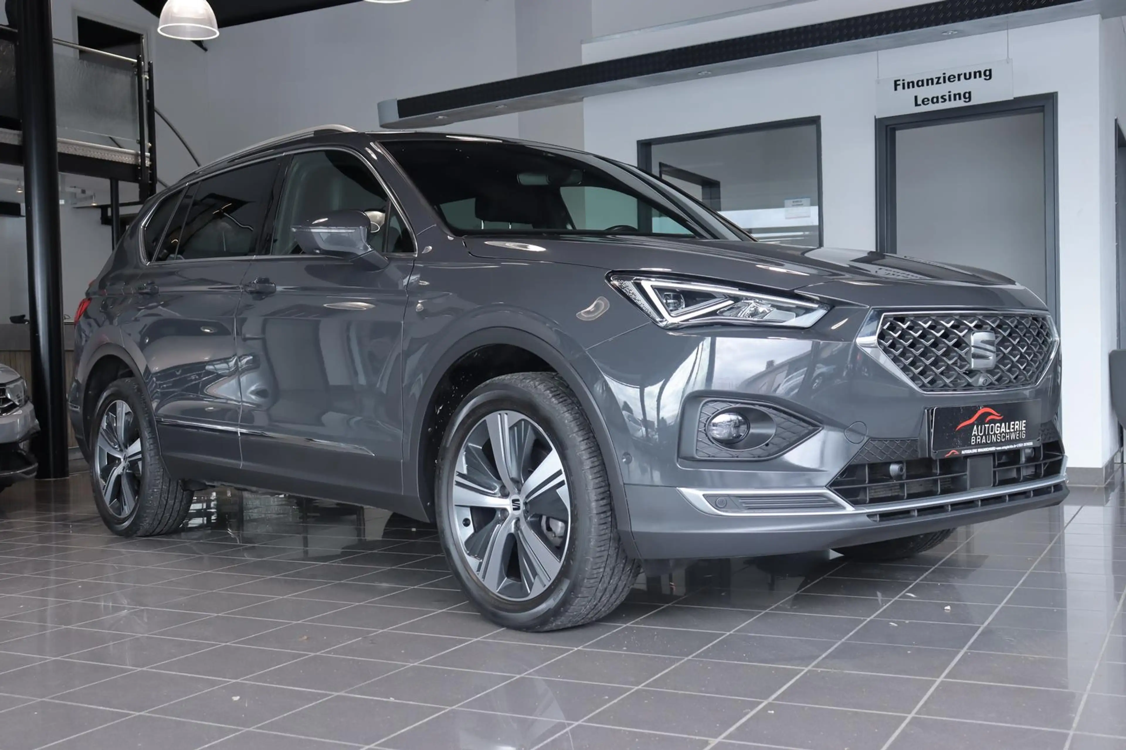 SEAT Tarraco 1.5 TSI DSG Xcellence *7-SITZE*AHK*CAM* — photo 4