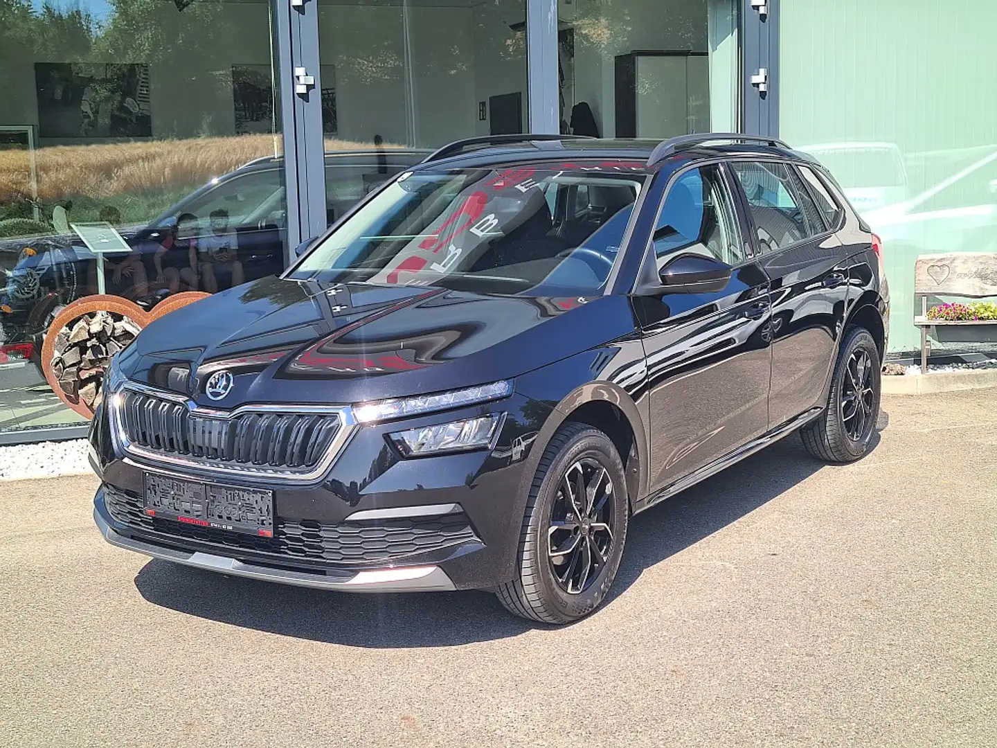 Skoda Kamiq 1,0 TSI Ambition DSG Zwart - 2