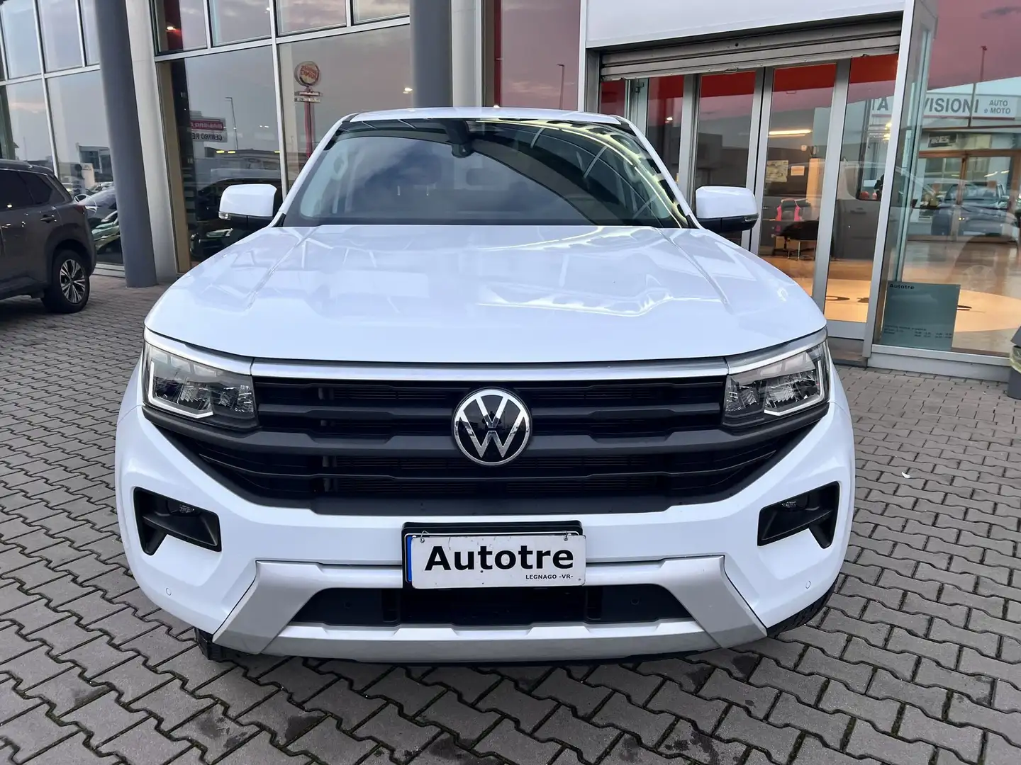 Volkswagen Amarok Amarok 2.0 TDI 205CV 4MOTION aut. Life Wit - 2