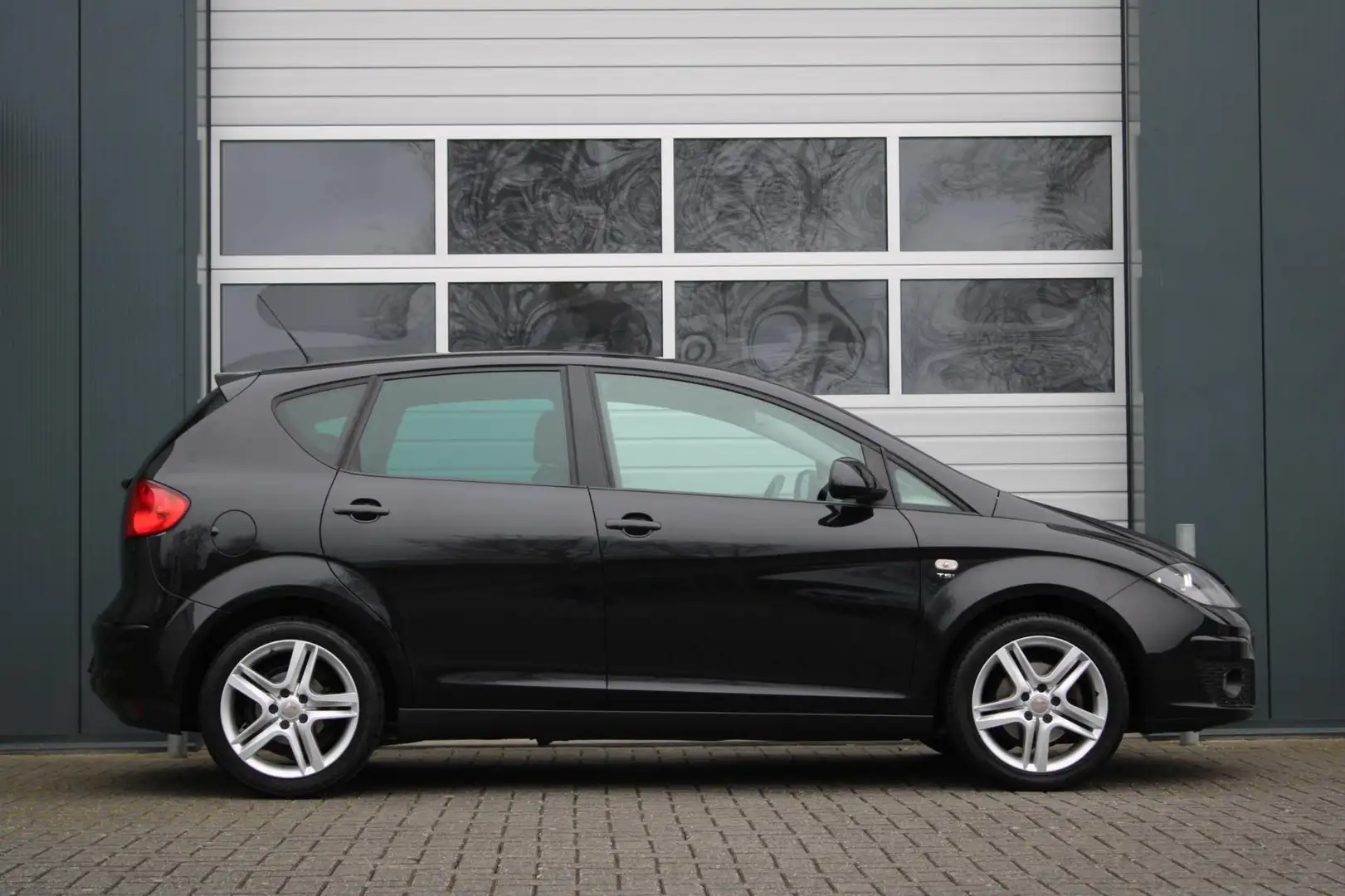 SEAT Altea 1.2 TSI Businessline 105pk Clima/Cruise/Navi/Bluet Zwart - 2